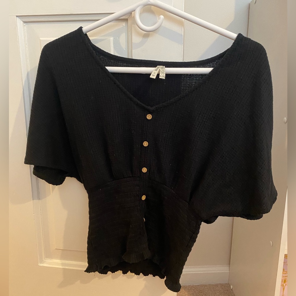 Mudd small black tee shirt